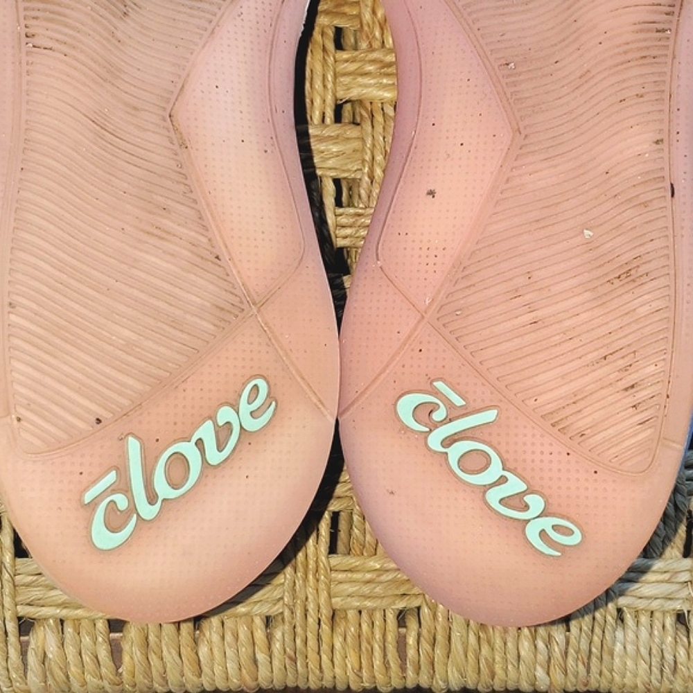 Clove Classic Shoe Size Women's 10.5 /Men's 9 - Picture 6 of 12